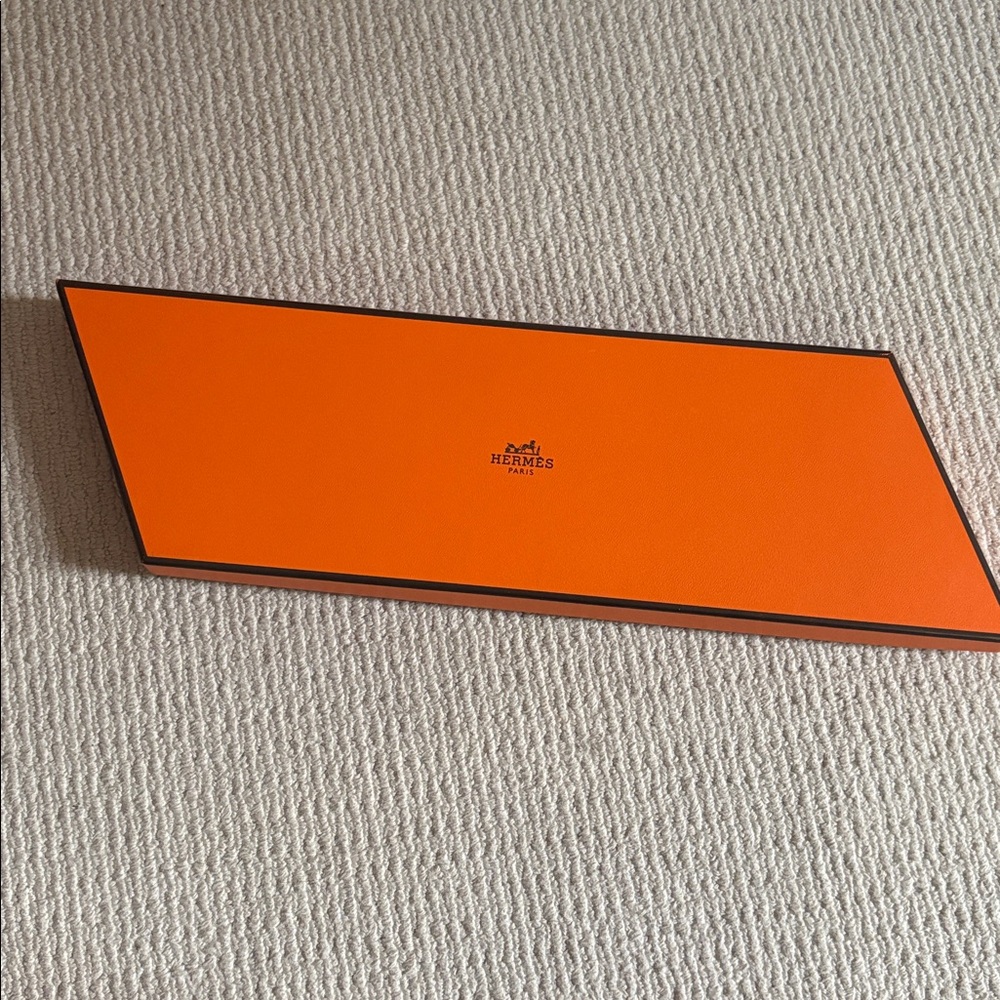 Hermès 6 Lipstick Set in Signature Orange Box - Picture 6 of 11